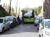 mille aree pedonali facto abolite Alemanno pure l'Appia Antica domenicale. diventata parcheggio tanto l'archeobus costretto fermarsi