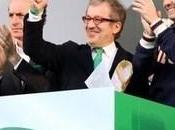 Maroni restituisce diamanti Belsito