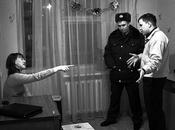 violenza abusi famiglia raccontati attraverso immagini della fotoreporter kazaka Anastasia Rudenko