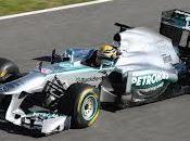 Cina, Hamilton conquista prima pole position Mercedes
