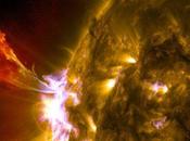 potente flare solare maggio 2013 ripreso dalla NASA