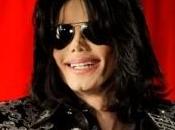 Michael Jackson avrebbe abusato sette anni coreografo