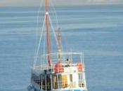 Villa Giovanni: pescatori occupano binari. caos