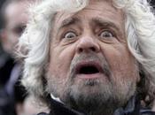 Grillo imbronciato: stupidi Italiani, bastardi giornalisti. nuovo puerile.