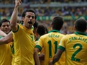 Confederations Cup, Brasile-Giappone festa verdeoro