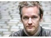 luglio: julian cyberpunk