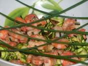 Insalata light gamberi, zucchine grigliate erba cipollina