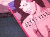 Betty Page raccontata Lorenza Fruci qualche divagazione)