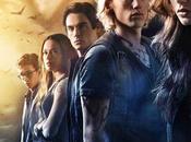 Lily Collins Jamie Campbell Bower nuovo poster Shadowhunters: Città Ossa