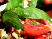 INSALATA AVOCADO, POMODORINI, MOZZARELLA PROSCIUTTO CRUDO