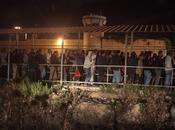foto: quotidiano incubo lavoratori palestinesi checkpoint israeliani
