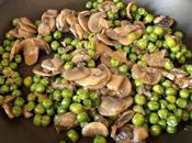 Bucatini funghi piselli