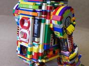 R2-D2 arobaleno fatto LEGO dalla doppia personalità