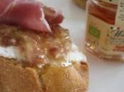 Altopiano gustare, colazione ideale: ricotta, fichi, crudo miele.