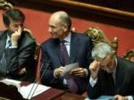 Letta capolinea: comportamento giornali Berlusconi certifica.