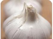 L’aglio crudo dimezza rischio sviluppare cancro polmone
