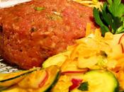 TARTARE MANZO insalata CAROTE, ZUCCHINE RAPANELLI alla menta