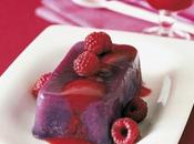 Semifreddo soia frutti bosco salsa pesche.