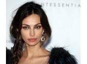 Madalina Ghenea: Ricrea trucco soli minuti