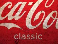 Coca-Cola slogan Fernano Pessoa bocciato ministro