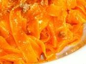 Tagliatelle aranciate ragu'