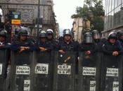 polizia sgombera insegnanti Città Messico