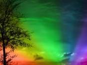 vita come foglio bianco riemipito tutti colori dell'arcobaleno..