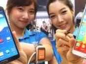 Samsung presenterà smartphone schermo curvo