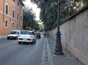 Impossibile accedere Villa miserabili, ignobili, schifosissimi pedoni