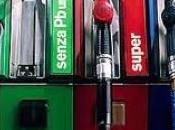 Benzina: Maxi aumento, deficit sotto