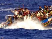 Canale sicilia naufraga barcone migranti