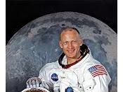Tema: Buzz Aldrin, secondo uomo aver calpestato suolo lunare