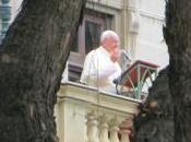 Papa Francesco nell’omelia condanna tangenti