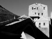 distruzione “Stari Mostar” cannonate sulla storia