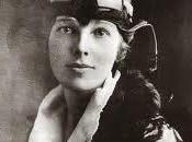 Amelia Earhart, vita volo