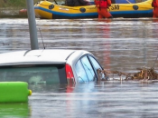 Italia: settembre 2010 sono sette alluvioni. contano decine morti