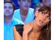 Doria Tillier mantiene promessa: spoglia ma…(Video)