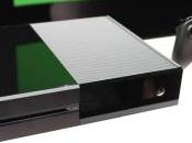 Xbox One: scatto alla console bianca