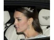 Kate Middleton indossa tiara della regina Elisabetta ricevimento (Foto)