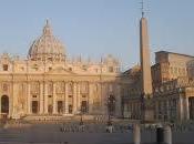 Roma, piazza Pietro Ambulante fuoco grave