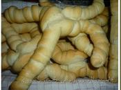 Pane pasta dura condito all'olio