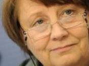 LETTONIA: Largo Straujuma. nuovo premier sarà donna