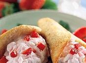 Cialde mandorla mousse alle fragole.