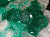 Oggi nella rubrica: pietre cristalli, Dioptasio