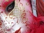 Carnevale, allarme trucchi, maschere quanto altro