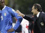 Prandelli: ”Balotelli? titolare inamovibile, Cassano dico..”