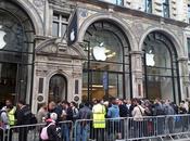 Apple detiene primo posto vendite anni