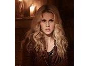 Sccop “The Originals”: Claire Holt spiega addio, Julie Plec specula ritorno Mikealson