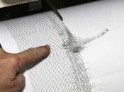 Forte scossa terremoto sicilia calabria