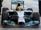 Hamilton chiude giorni test Bahrain